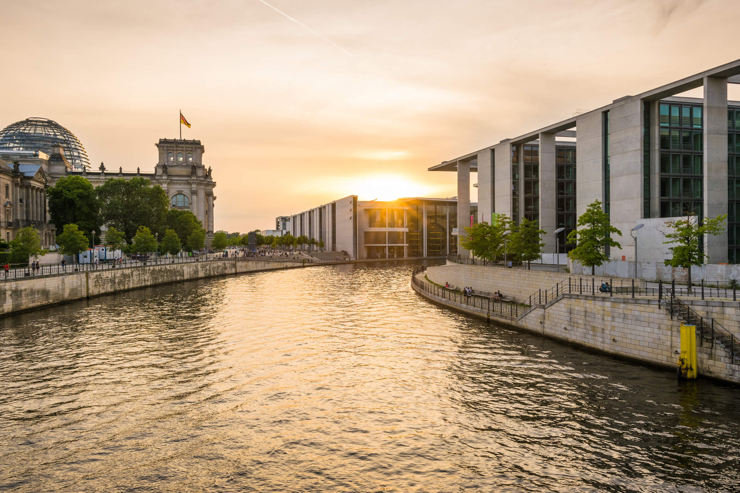 Der 15. AGVU-Orientierungstag steht unter dem Motto "Verpackungen und Kreislaufwirtschaft – neue Dimensionen in Politik und Gesellschaft"